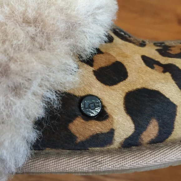 UGG SLIPPERS WOMENS 5 LEOPARD CALF HAIR LEATHER SCUFFETTE SLIP ON MULES HYGGE - Picture 7 of 16